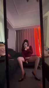 母狗对镜自慰